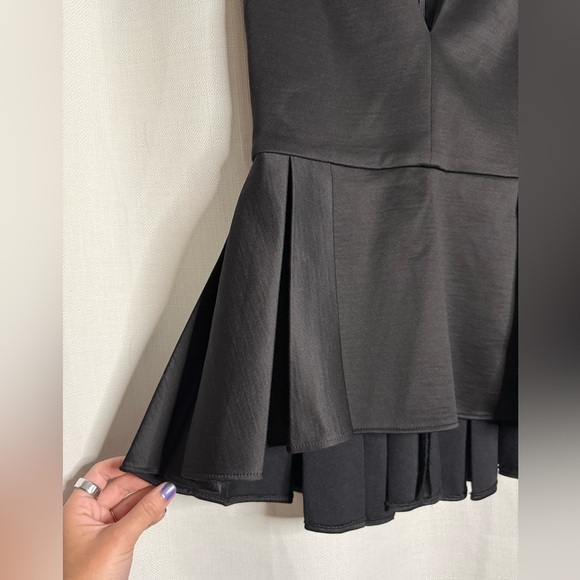 Cushnie Et Ochs V Neck Pleated Silk Wool Black Sleeveless High Low Peplum Top 4 - Picture 9 of 12